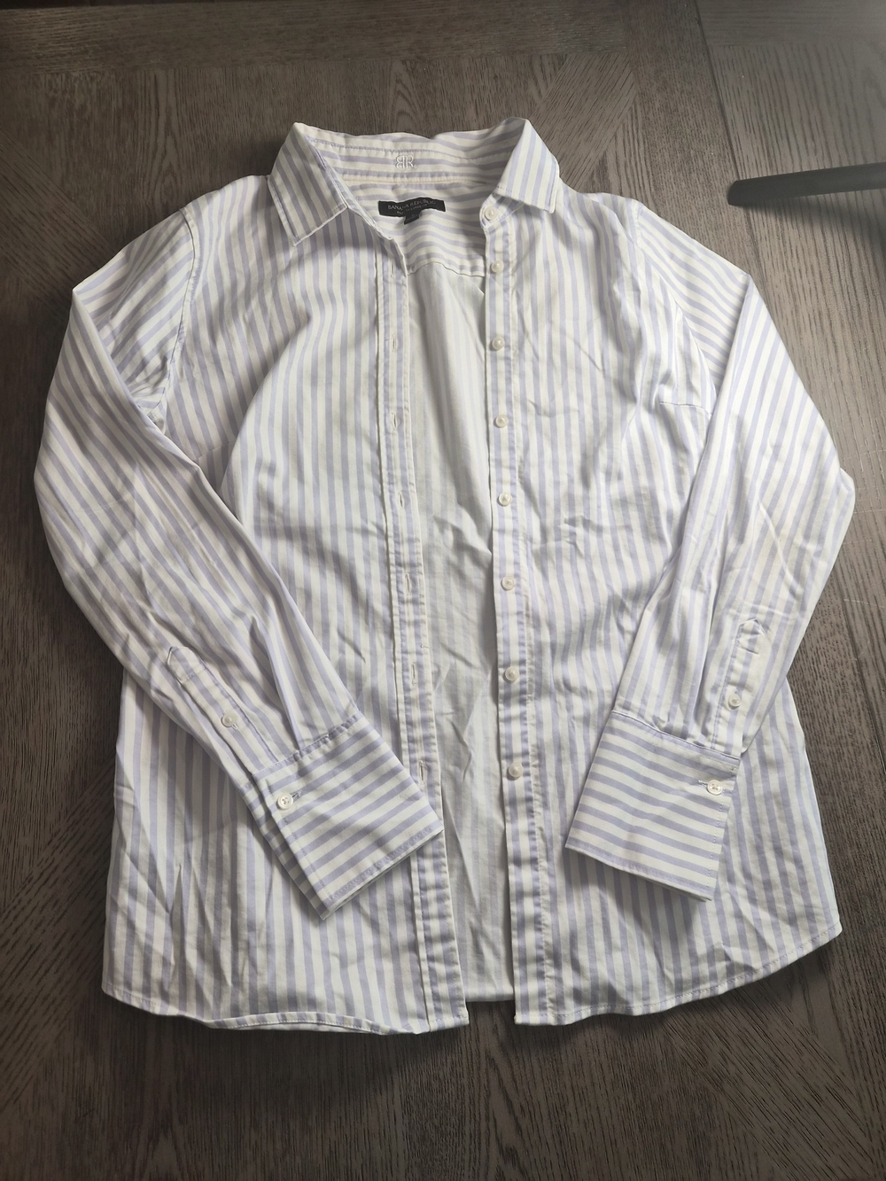 Banana Republic White and Light Blue Striped Button-Down Shirt